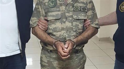 Havalimanında gözaltına alınan Serhan Asker serbest bırakıldı